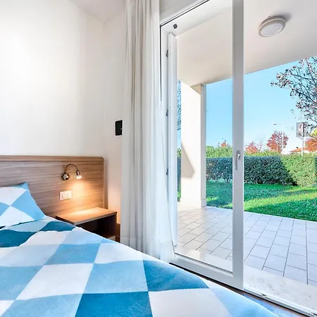 Village House - Host Solution Apartamento Lido di Jesolo