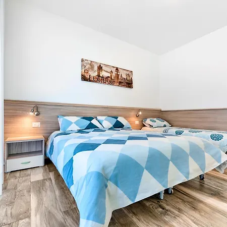 Village House - Host Solution * Lido di Jesolo