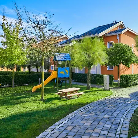 Apartment Village House - Host Solution