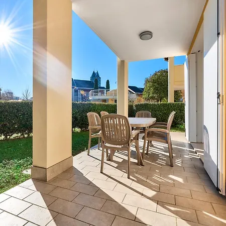 Village House - Host Solution * Lido di Jesolo