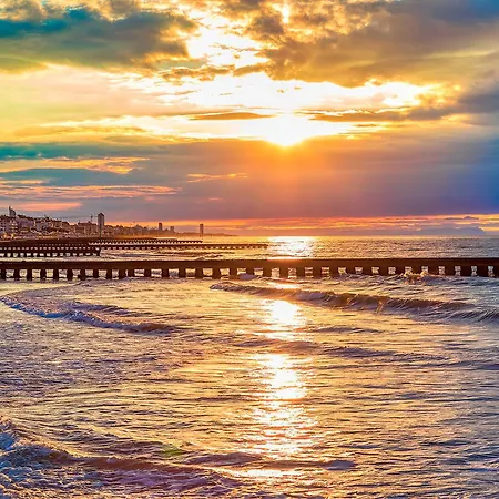 Village House - Host Solution לידו די ג'סולו